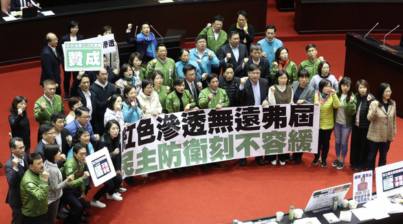 Đài Loan chính thức thông qua luật chặn sự can thiệp từ Trung Quốc - Ảnh 1.