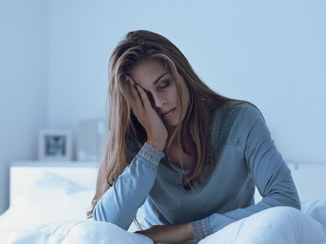 Căng thẳng có thể gây khó ngủ, hay giật mình thức dậy nửa đêm /// Ảnh minh họa: Shutterstock