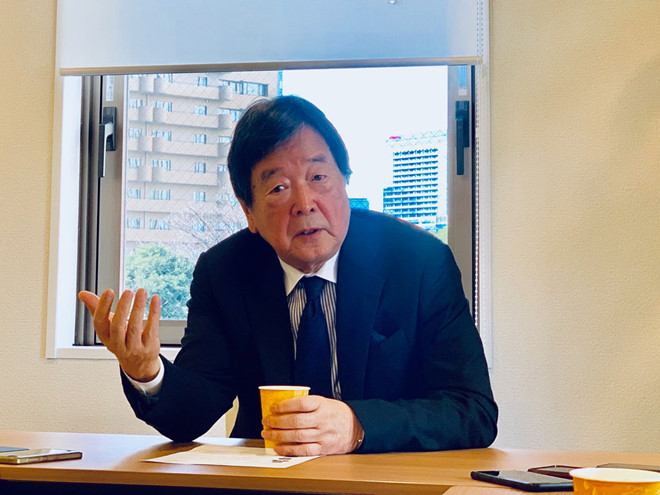 Chủ tịch Viện Chiến lược quốc tế tại Viện Nghiên cứu Nhật Bản Tanaka Hitoshi trong buổi trao đổi tại Tokyo /// Ngọc Mai