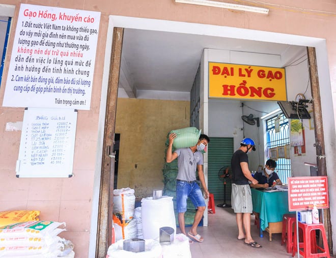 Nhiều người cảm kích trước lời khuyên: "Đất nước Việt Nam ta không thiếu gạo" /// HUY ĐẠT