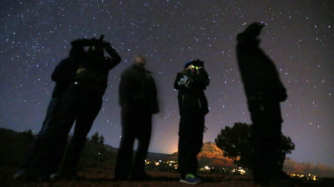 Theo hồ sơ của không quân Anh, UFO thường được phát hiện từ 20 giờ đến 1 giờ sáng hôm sau /// Ảnh minh họa: Reuters
