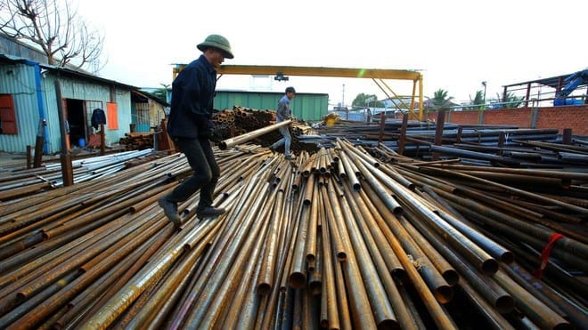 Việt Nam nhập siêu sắt thép các loại từ Trung Quốc /// Ảnh: Ngọc Dương