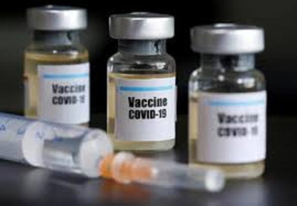 Nhóm các nước giàu mua hơn nửa số liều vắc xin COVID-19 được hứa hẹn trong tương lai - Ảnh 1.
