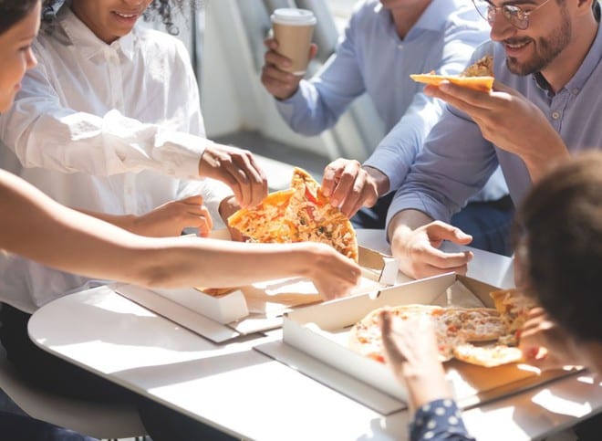 Ăn quá nhanh không tốt cho sức khỏe chút nào /// Ảnh minh họa: Shutterstock 