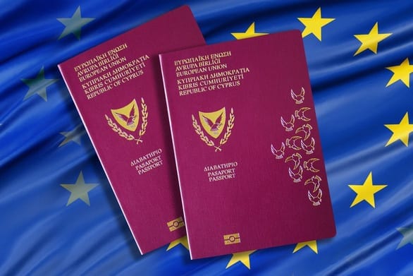EU yêu cầu Cyprus và Malta giải trình chương trình hộ chiếu vàng - Ảnh 1.