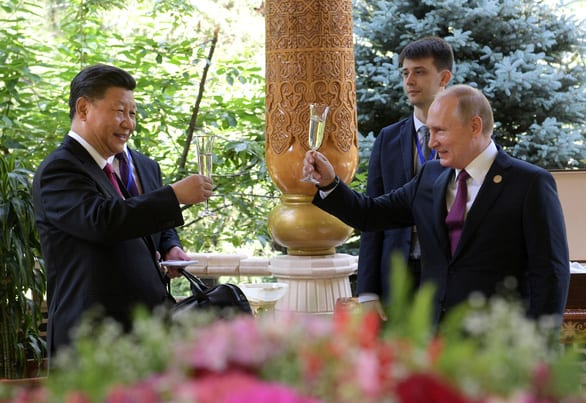 Nga - Trung sẽ xích lại gần nhau hơn khi ông Biden làm tổng thống Mỹ? - Ảnh 1.