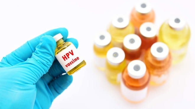 Vắc xin HPV phòng ung thư cổ tử cung /// SHUTTERSTOCK