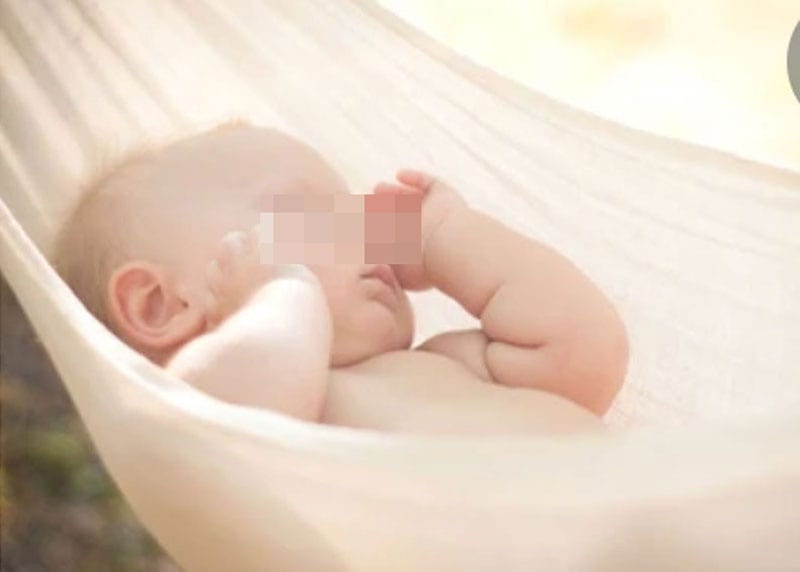 Có nên cho trẻ ngủ võng thường xuyên? /// Ảnh: Shutterstock