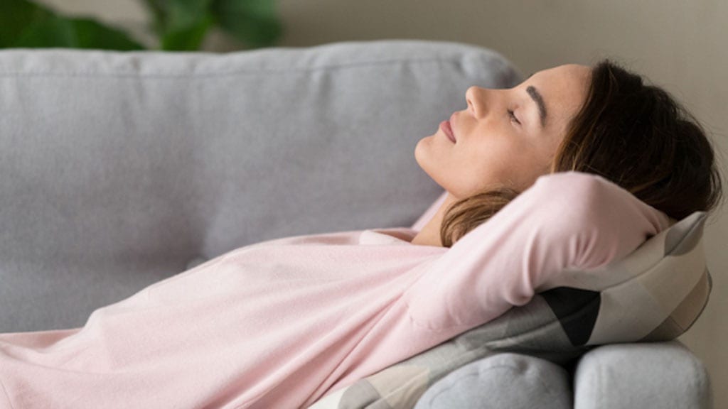 Nghiên cứu đã phát hiện, ngủ trưa 1 - 2 lần mỗi tuần có thể giúp giảm nguy cơ đau tim /// Shutterstock