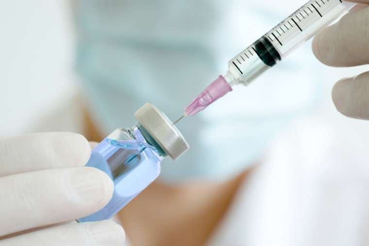 Tiêm vắc xin là cách tốt nhất để phòng ung thư cổ tử cung /// Ảnh minh họa: Shutterstock