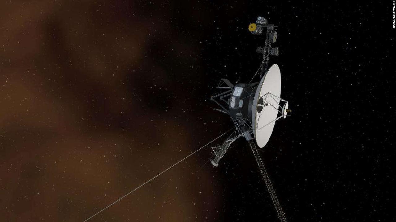 Hình ảnh mô phỏng tàu Voyager 1 trong vũ trụ /// NASA