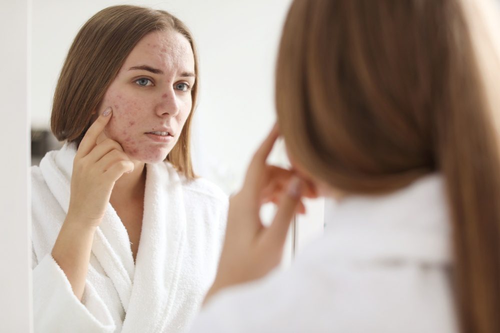 Những dấu hiệu trên khuôn mặt có thể báo hiệu các vấn đề sức khỏe /// Shutterstock