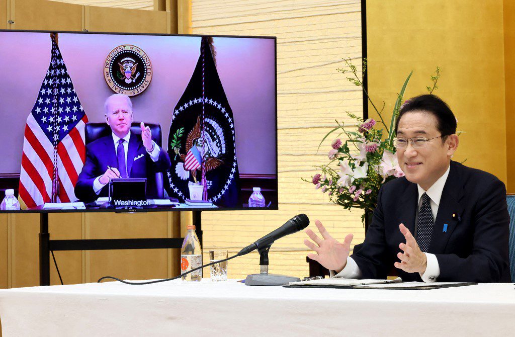 Lãnh đạo Mỹ - Nhật Bàn chuyện đối phó Trung Quốc - ảnh 1