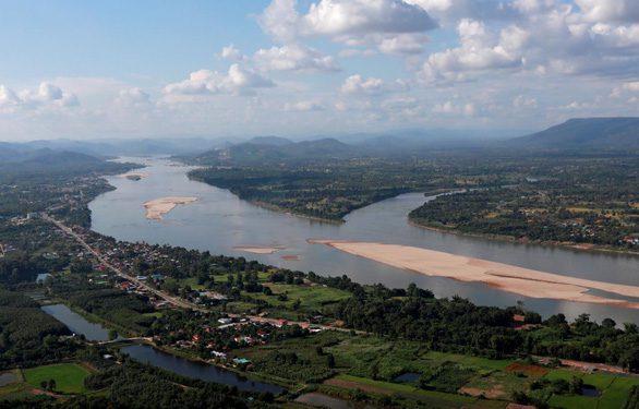 Mực nước sông Mekong thấp kỷ lục năm thứ 3 liên tiếp - Ảnh 1.