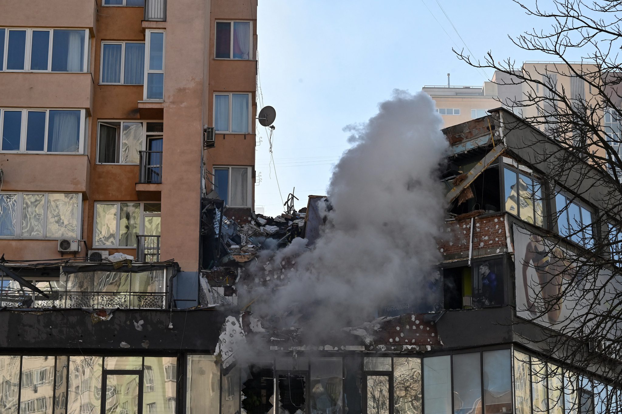 Giao tranh căng thẳng ở Kiev - ảnh 2