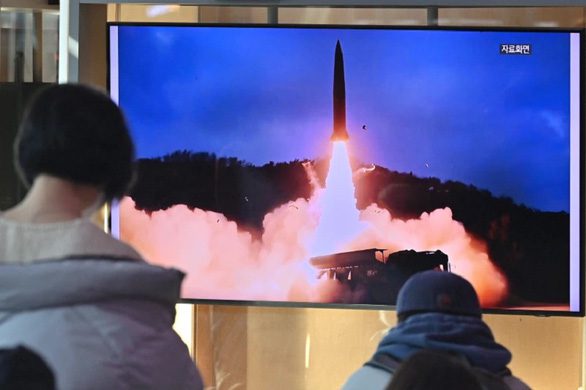 Mỹ công bố lệnh trừng phạt mới sau vụ phóng tên lửa của Triều Tiên - Ảnh 1.