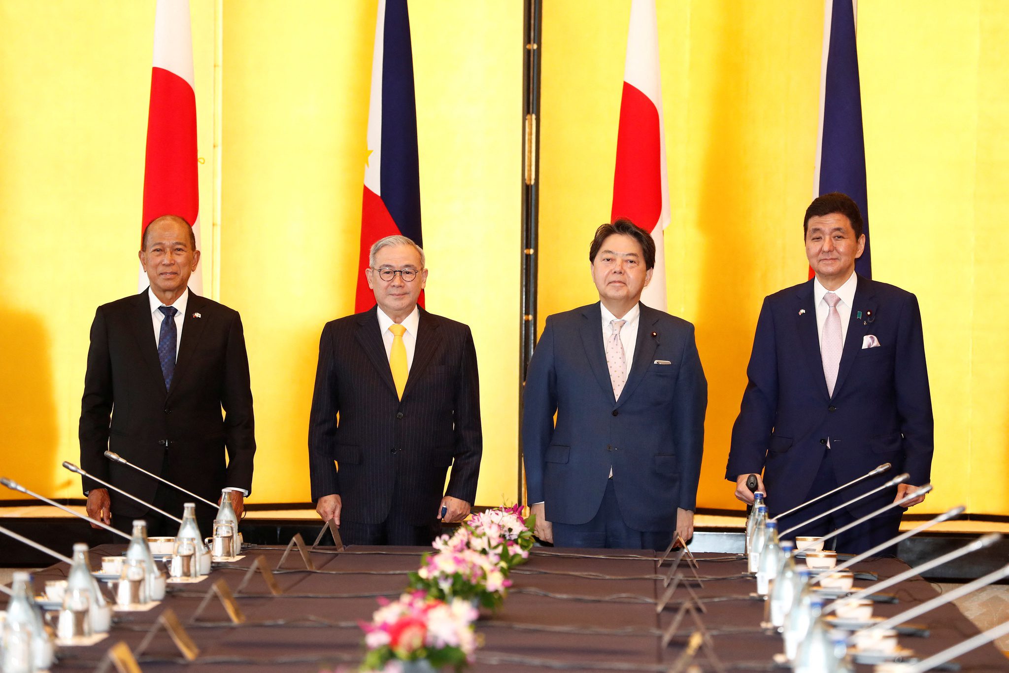 Nhật Bản, Philippines tăng cường quan hệ an ninh - ảnh 1