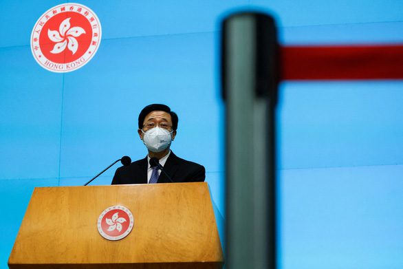 Trung Quốc nói G7 bình luận việc lựa chọn lãnh đạo Hong Kong là can thiệp nội bộ - Ảnh 1.