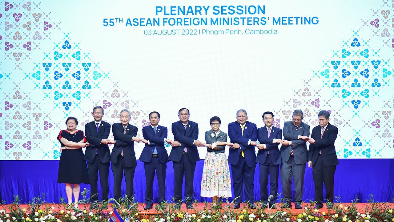 ASEAN cần đoàn kết trong tình hình thế giới có nhiều phức tạp - ảnh 2