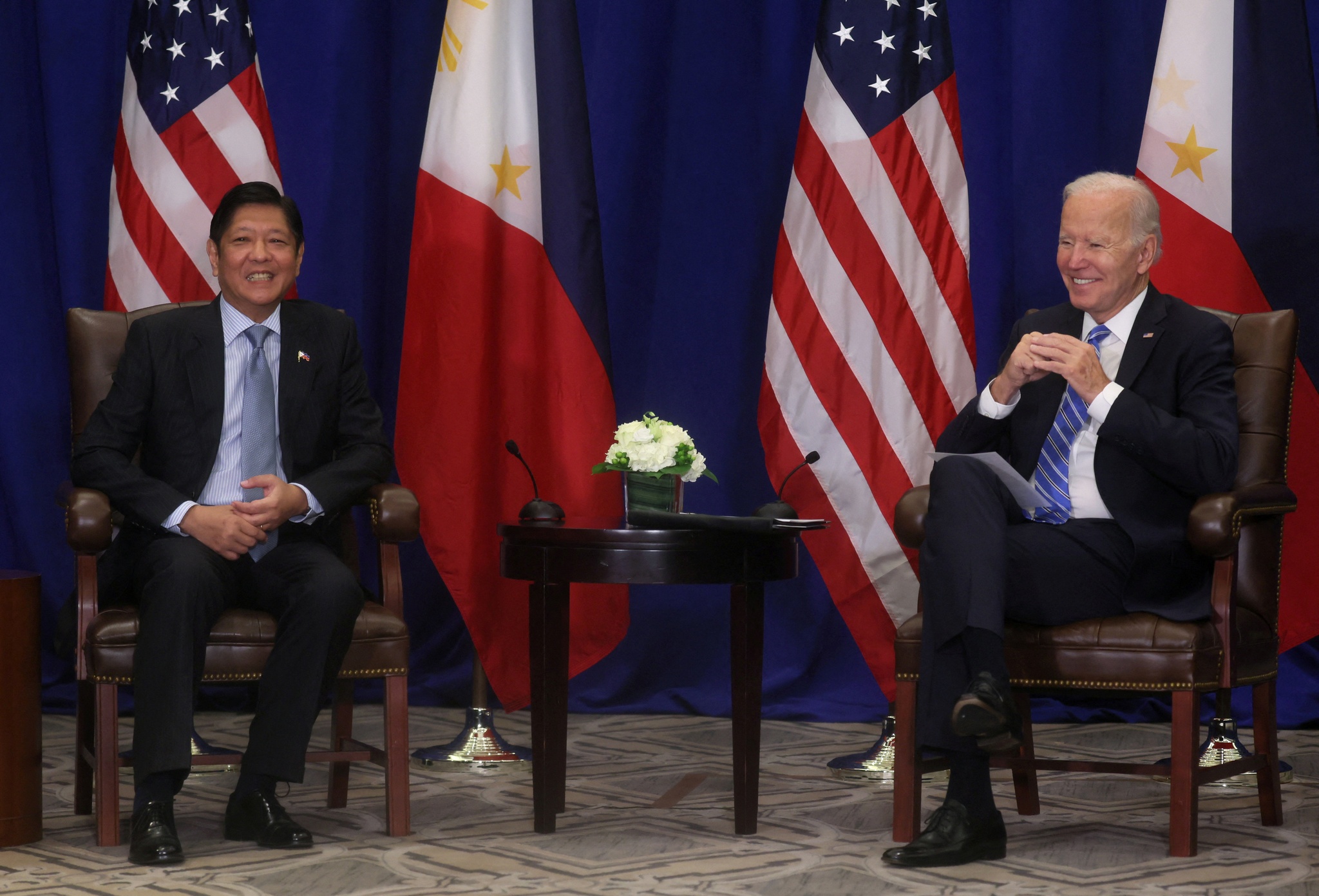Lãnh đạo Mỹ, Philippines trao đổi về vấn đề Biển Đông - ảnh 1