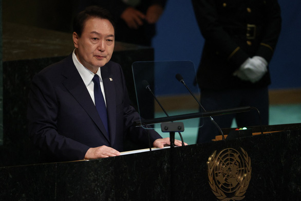 Tổng thống Hàn Quốc tuyên bố xây dựng tư thế sẵn sàng trước mối nguy từ Triều Tiên - Ảnh 1.