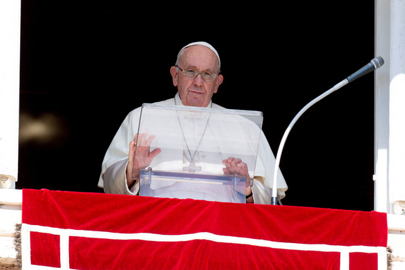 Giáo hoàng Francis kêu gọi chấm dứt vòng xoáy bạo lực và chết chóc - Ảnh 1.