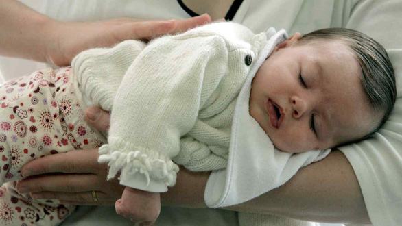 Nghiên cứu Nhật Bản tìm ra cách hiệu quả nhất để dỗ em bé ngủ - Ảnh 1.
