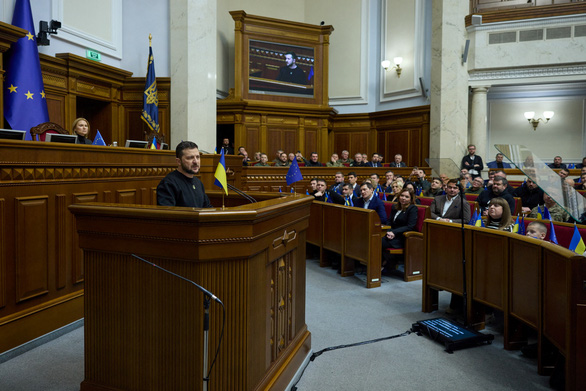 Tổng thống Zelensky tuyên bố Ukraine giúp phương Tây tìm lại chính mình - Ảnh 1.