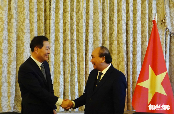 Chủ tịch nước hoan nghênh Samsung nâng vốn lên 20 tỉ USD tại Việt Nam - Ảnh 1.