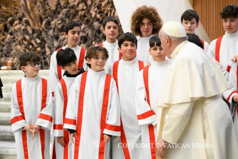 DTC_TiepKienChung_15022023