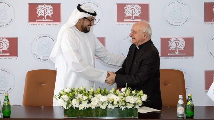 Toà Thánh và Diễn đàn Abu Dhabi vì Hoà bình cộng tác về các vấn đề đạo đức