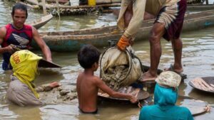 Trẻ em lao động tại mỏ vàng ở Philippines