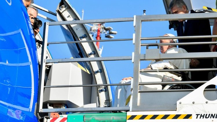 ĐTC trong một chuyến viếng thăm
