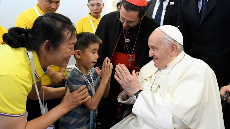 MONGOLIA-VATICAN-DIPLOMACY-RELIGION-POPE