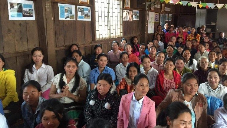 Thánh lễ tại Campuchia