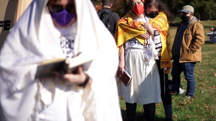Rabbis Pray For Israel-Gaza Ceasefire At U.S. Capitol