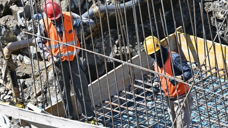 Lavoro, Allerta Caldo per i lavoratori arrivano i bollini rossi