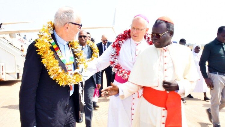 Đức Hồng Y Michael Czerny viếng thăm Nam Sudan