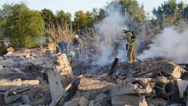 Ucraina: colpito settore residenziale della citt� di Sumy
