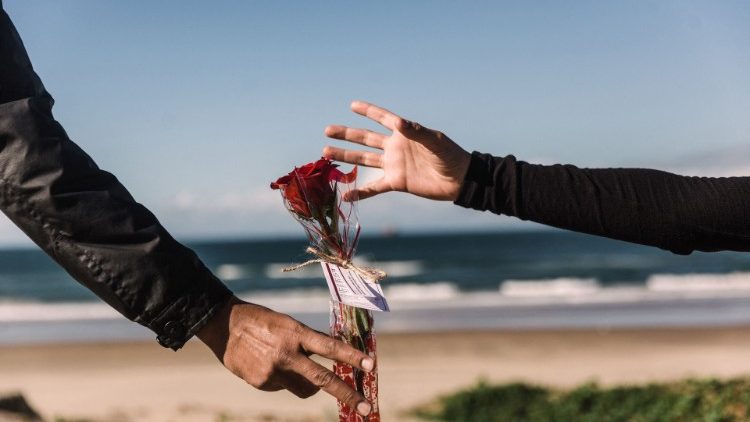 SAFRICA-PALESTINIAN-ISRAEL-FLOWERS