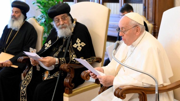 Pope Francis and Pope Tawadros II meet at the Vatican