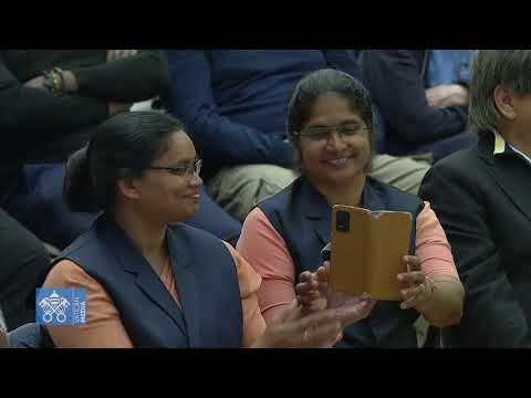 Tiếp kiến chung 1/5/2024: Kẻ thù đầu tiên của đức tin không phải là trí tuệ mà là sự sợ hãi