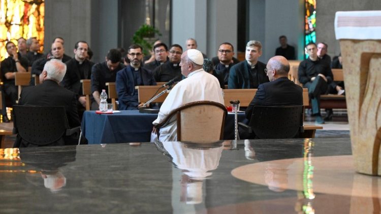 2024.05.29 Incontro con i Sacerdoti nella Casa delle Suore Pie Discepole del Divin Maestro