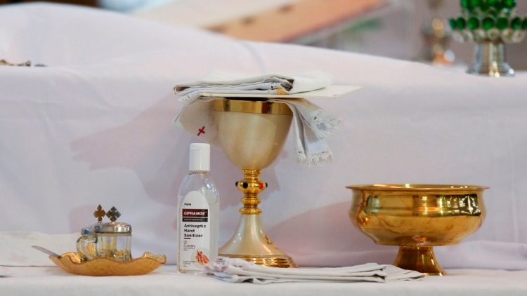 INDIA-HEALTH-VIRUS-RELIGION