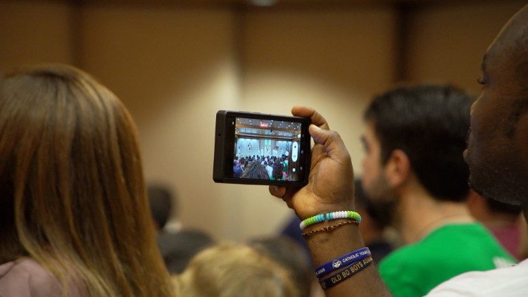 cq5dam.thumbnail.cropped.750.422