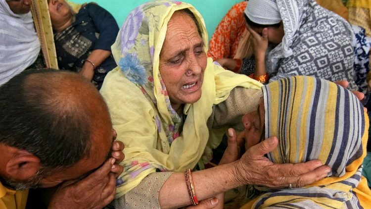 cq5dam.thumbnail.cropped.750.422