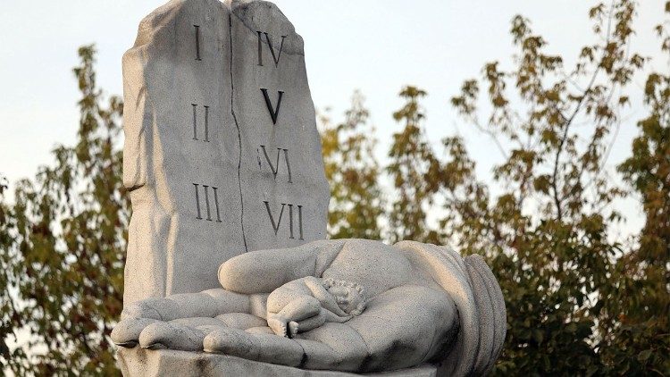 cq5dam.thumbnail.cropped.750.422