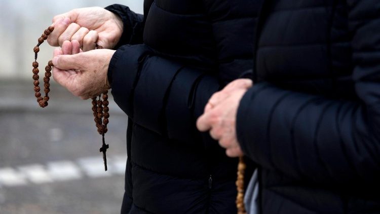 cq5dam.thumbnail.cropped.750.422