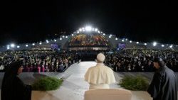 cq5dam.thumbnail.cropped.250.141