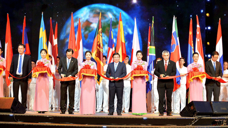 Khai mạc lễ hội “TPHCM phát triển và hội nhập” 2019 | BÁO SÀI GÒN GIẢI PHÓNG